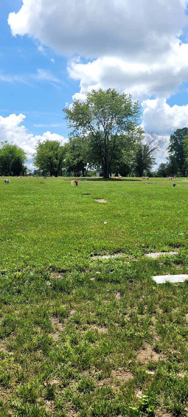 Westlawn Cemetery grounds