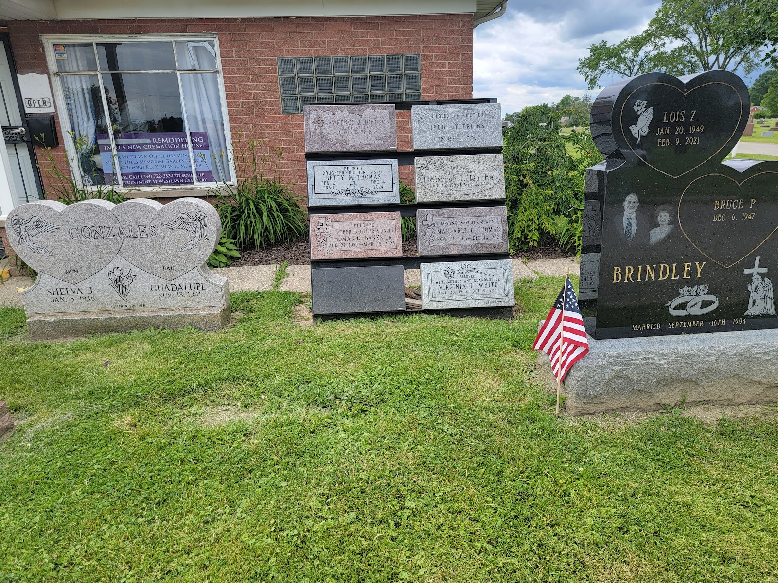 Westlawn Cemetery