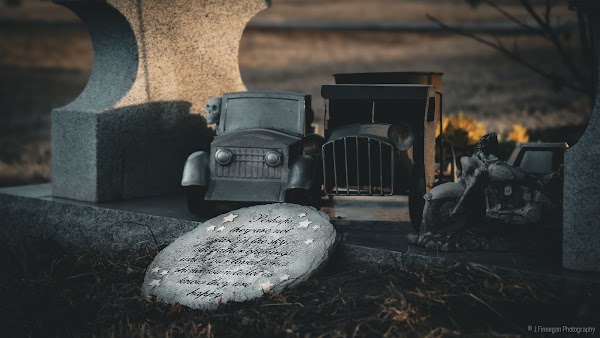 Westminster Cemetery grounds