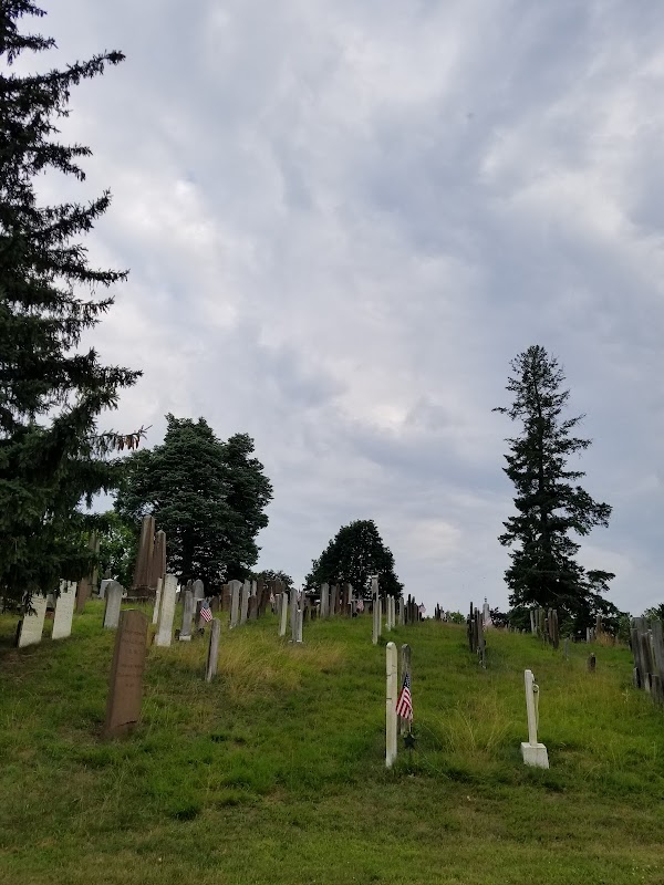 Wethersfield Village Cemetery grounds