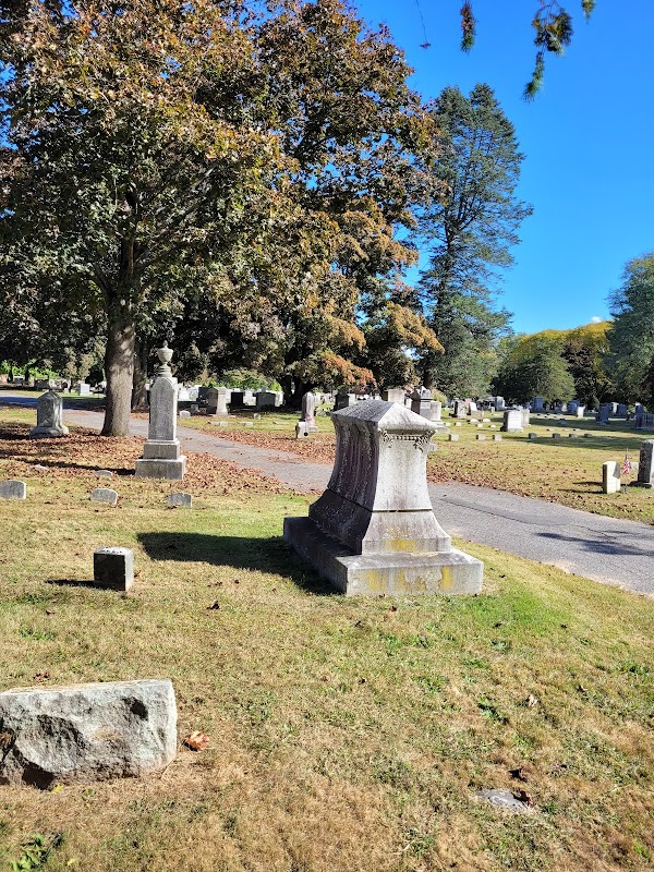 Wethersfield Village Cemetery grounds