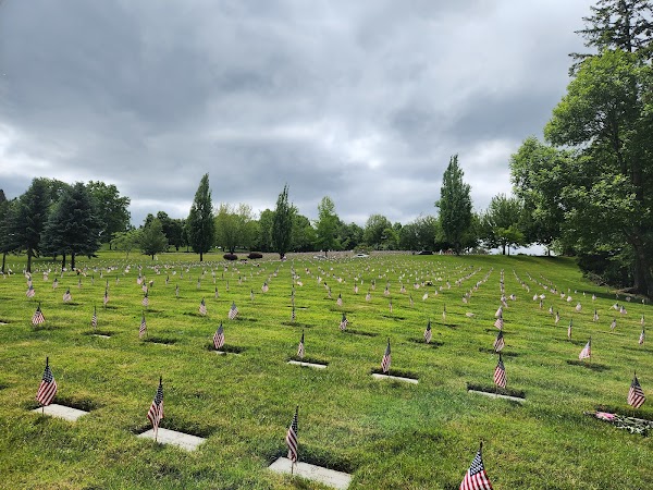 Willamette National Cemetery grounds