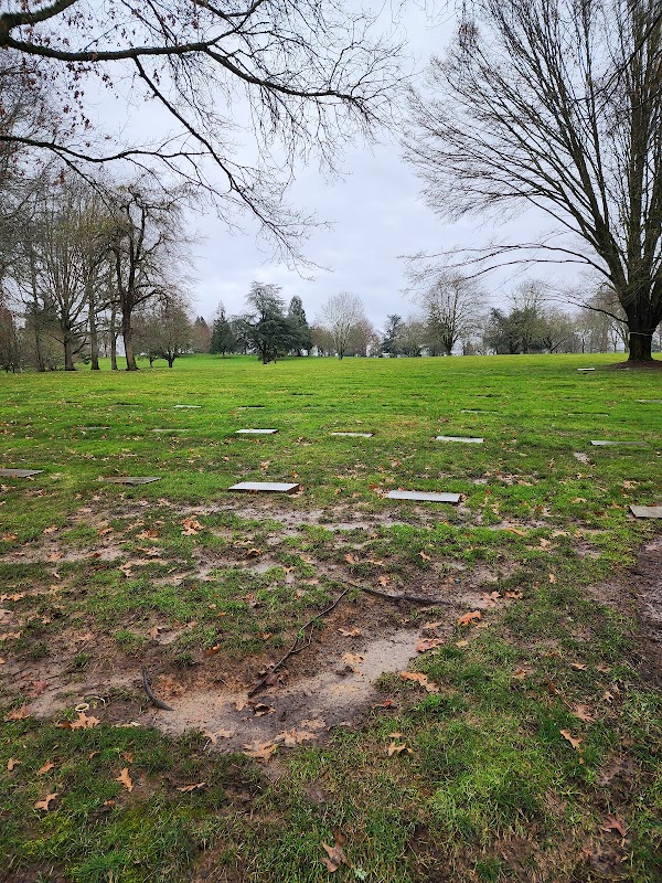 Willamette National Cemetery grounds