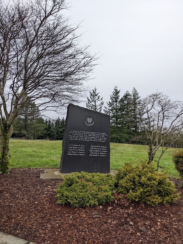 Willamette National Cemetery grounds