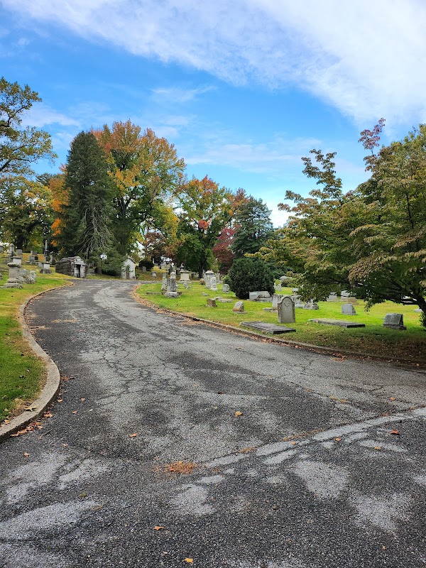 Wilmington & Brandywine Cemetery grounds