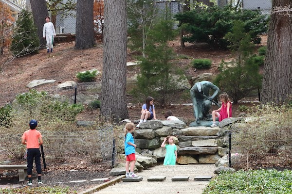 Winfield Robbins Memorial Garden grounds