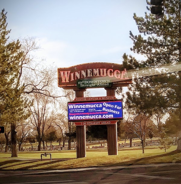 Winnemucca Cemetery grounds