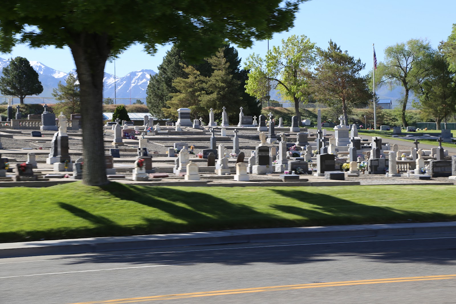 Winnemucca Cemetery cemetery grounds and headstones