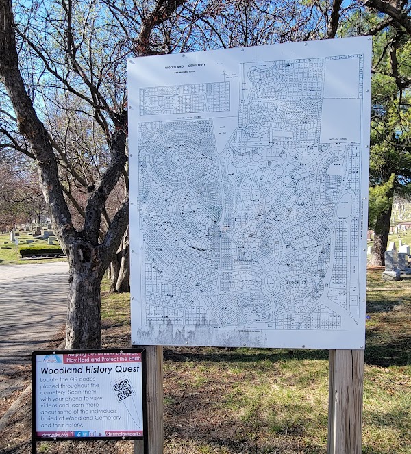 Woodland Cemetery grounds