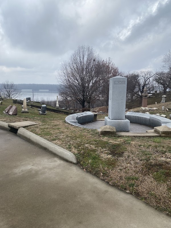 Woodland Cemetery grounds