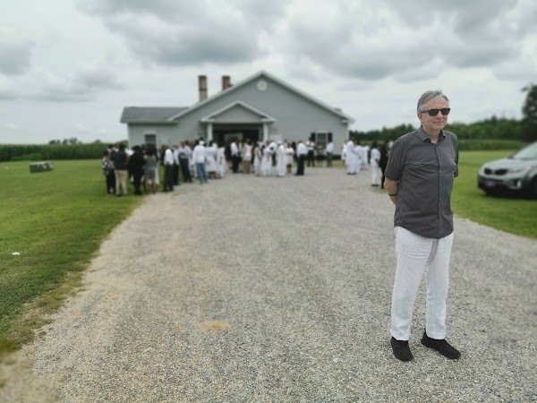 Woodlawn Memorial Park grounds