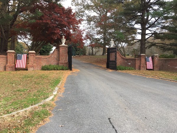 Woodlawn Memorial Park, LLC grounds