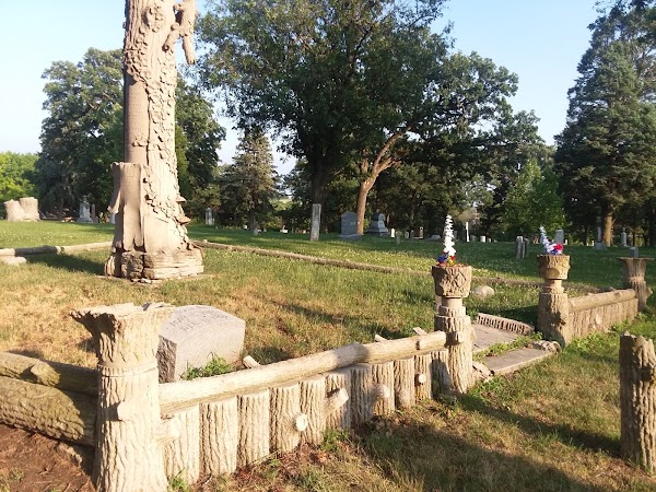 Wyuka Cemetery grounds