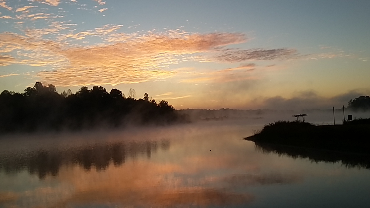 Yadkin Memorial Park cemetery grounds and headstones
