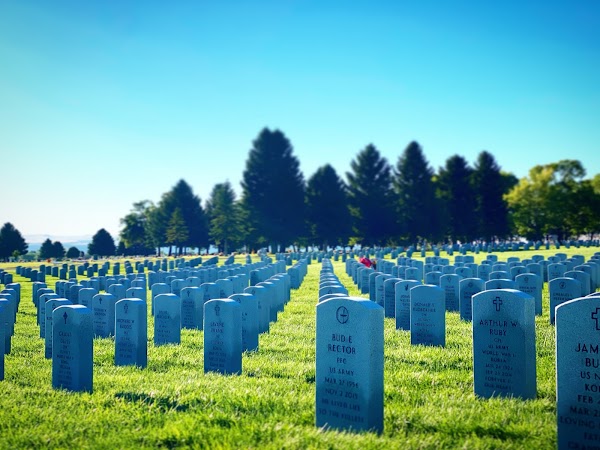 Yellowstone National Cemetery grounds