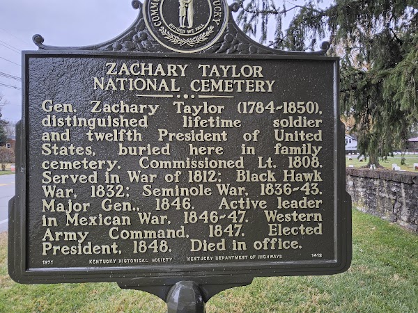 Zachary Taylor National Cemetery grounds