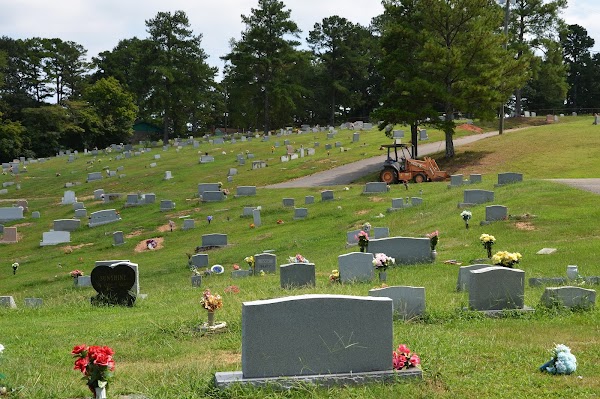 Zion Memorial Gardens grounds