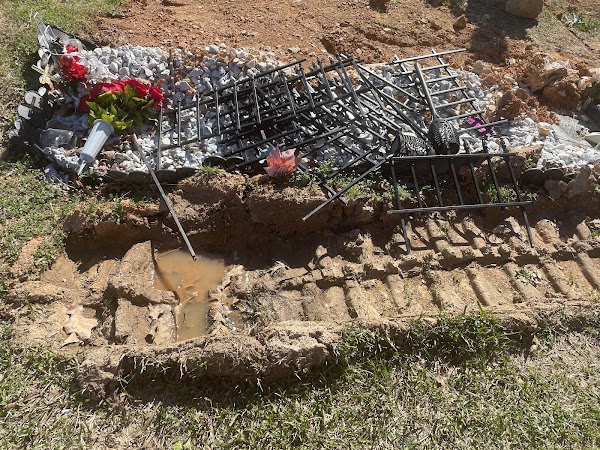 Zion Memorial Gardens grounds