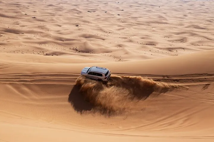 Red Dune Desert Safari with BBQ Dinner - Image 1