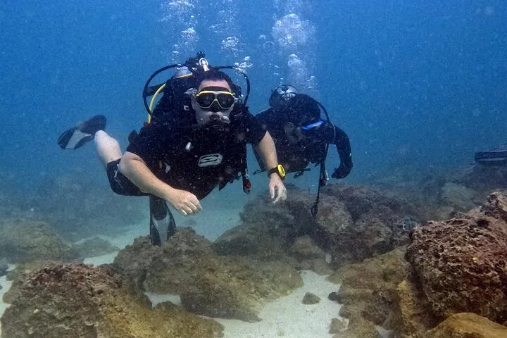 Diving Experience by Boat in Dubai - Image 1