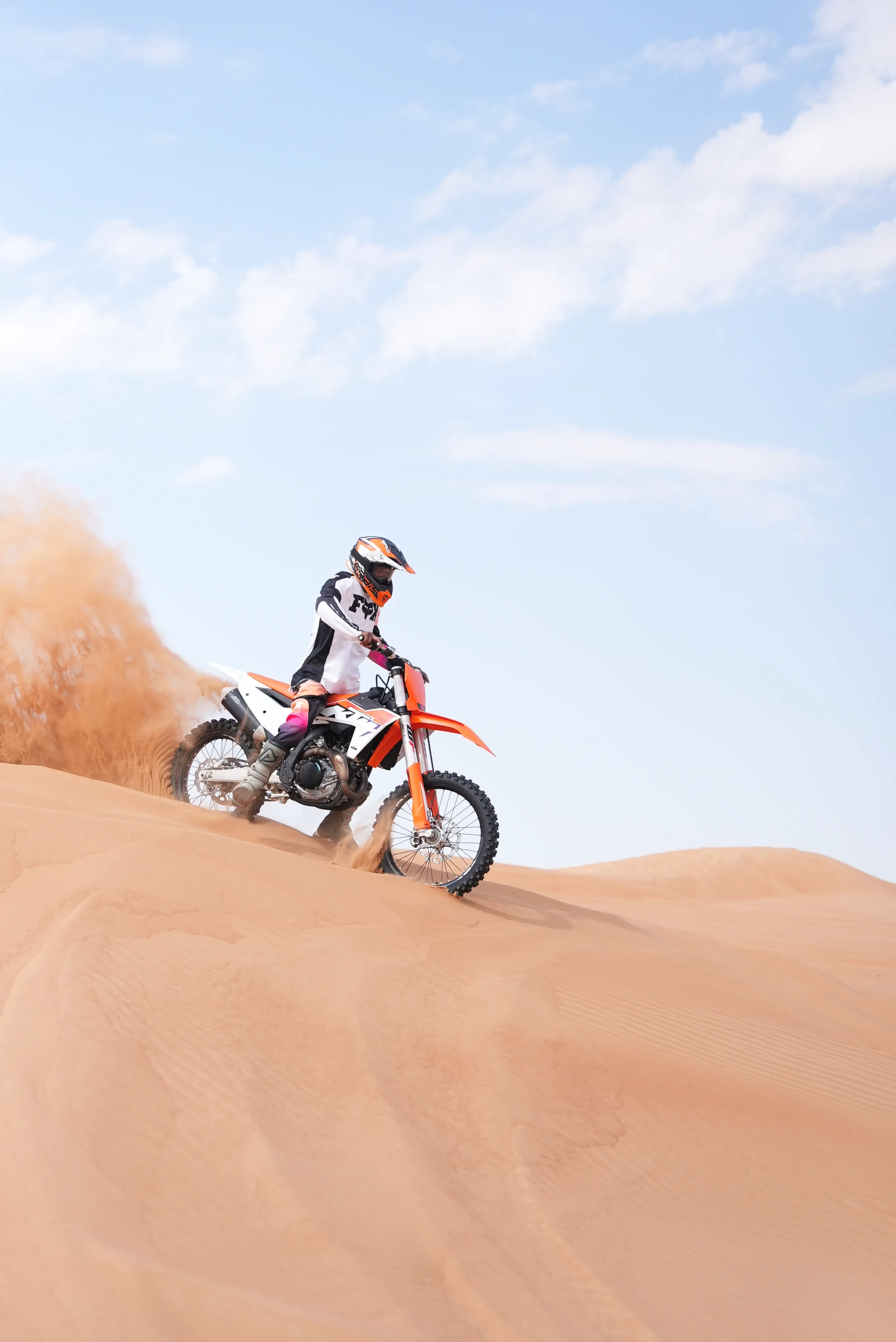 Dubai Motocross KTM 450CC Rental - Image 4