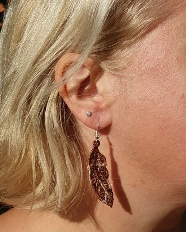 Boucles d’oreilles Plume Marron