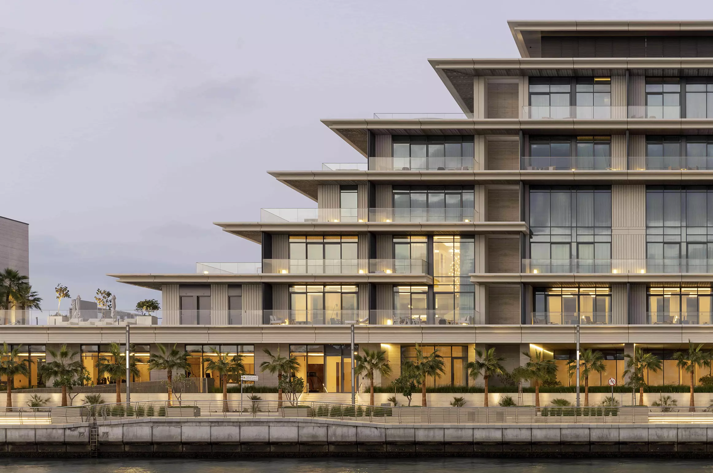 Four Seasons Private Residences, image 1