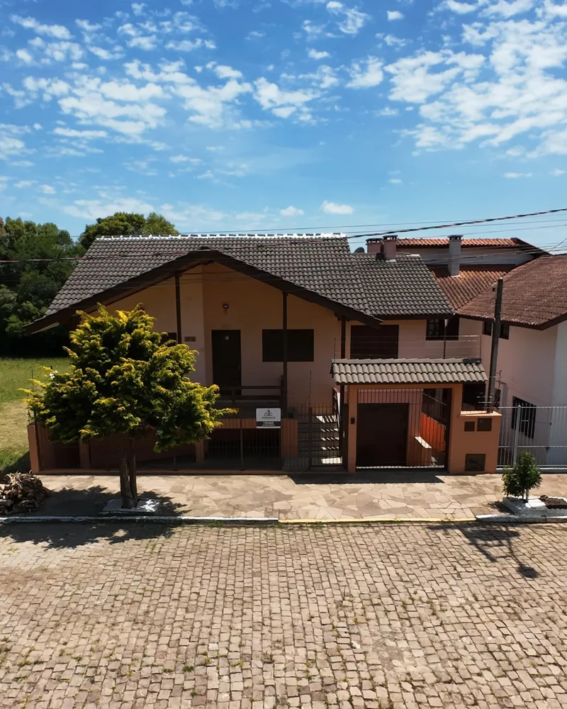 Casa Semi Mobiliada em Flores da Cunha