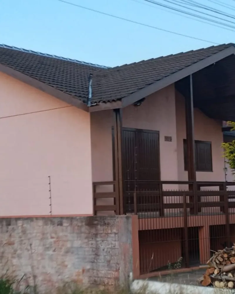 Casa Semi Mobiliada em Flores da Cunha
