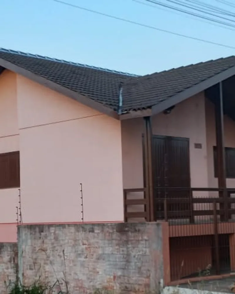Casa Semi Mobiliada em Flores da Cunha