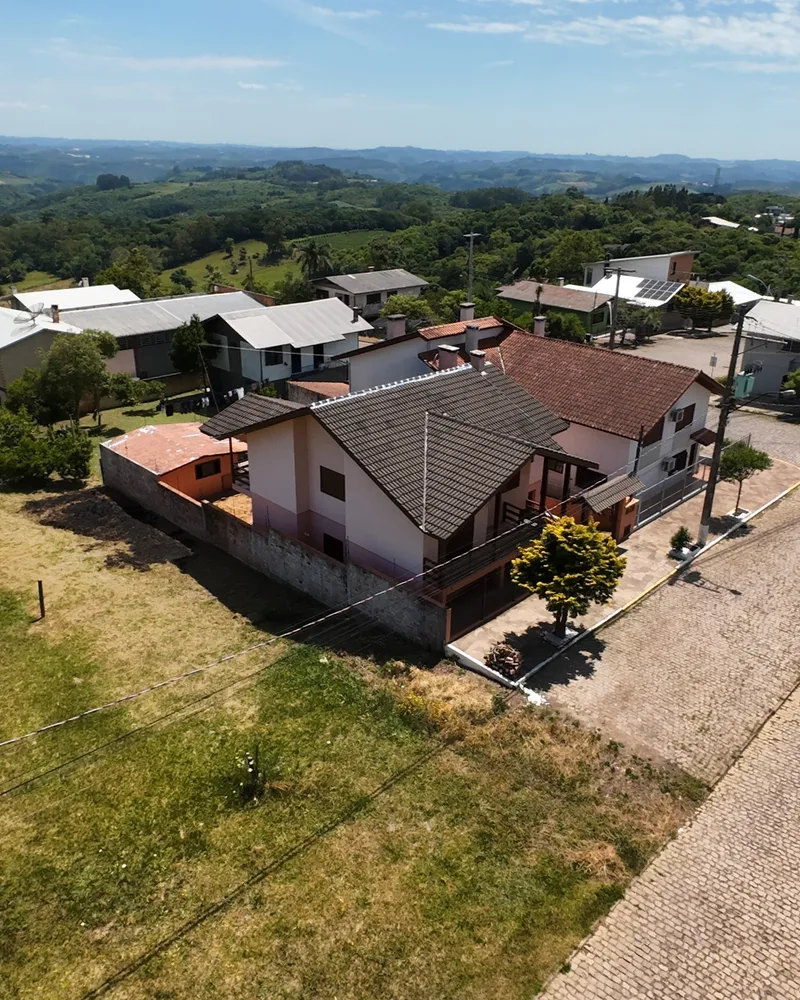Casa Semi Mobiliada em Flores da Cunha