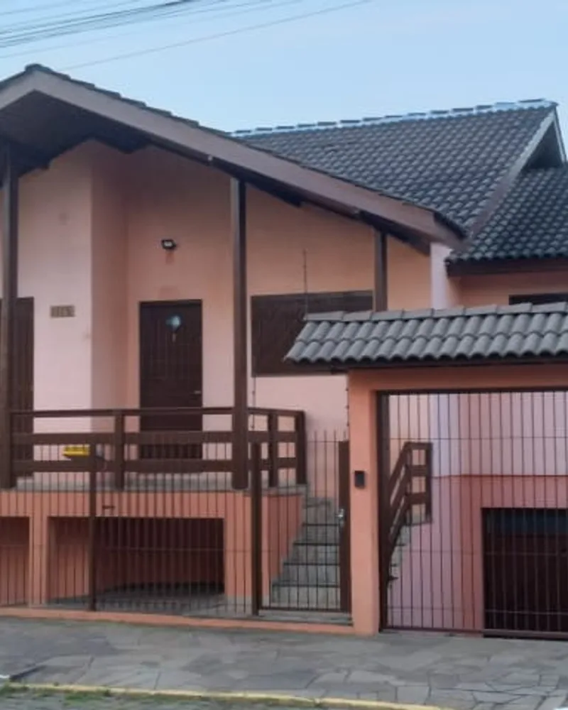 Casa Semi Mobiliada em Flores da Cunha