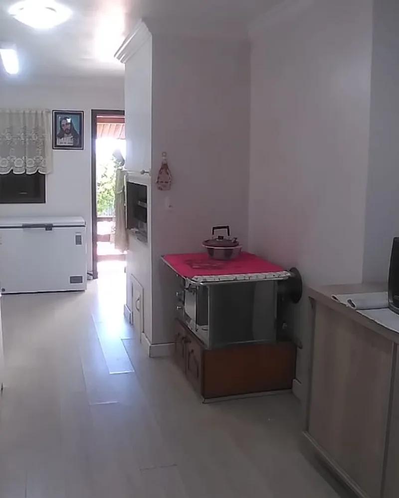 Casa Semi Mobiliada em Flores da Cunha