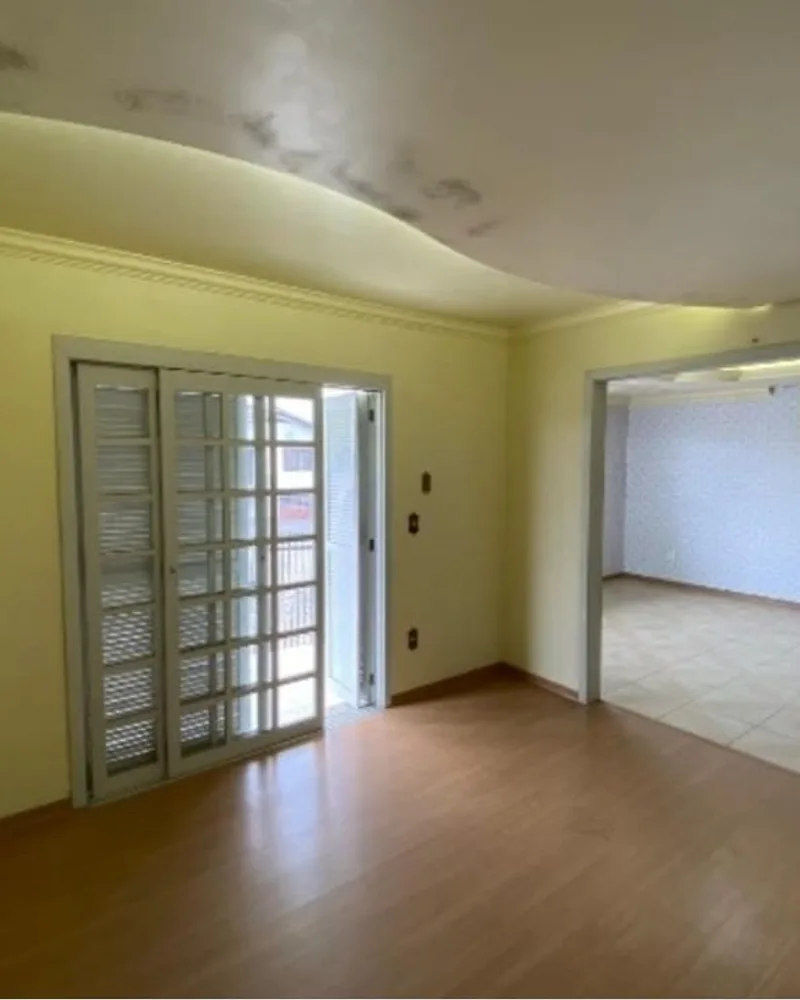 Casa de Dois Andares no Bairro Aparecida