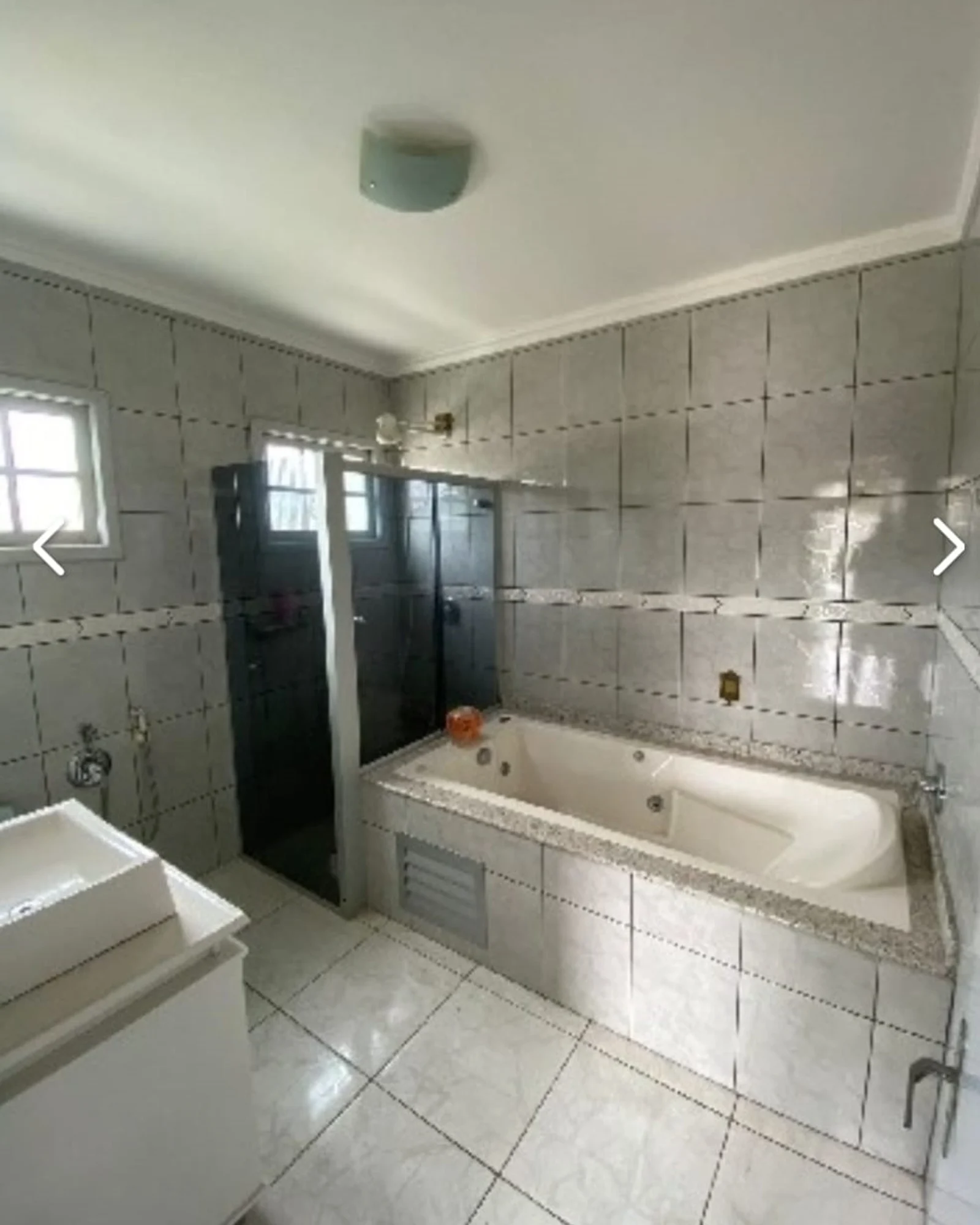 Casa de Dois Andares no Bairro Aparecida
