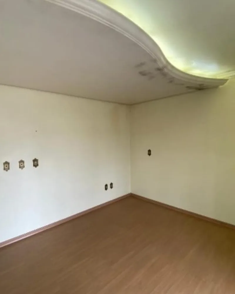 Casa de Dois Andares no Bairro Aparecida