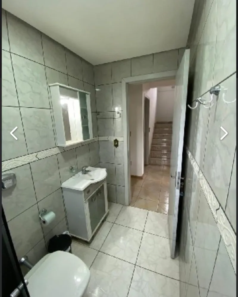 Casa de Dois Andares no Bairro Aparecida
