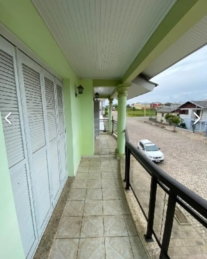 Casa de Dois Andares no Bairro Aparecida