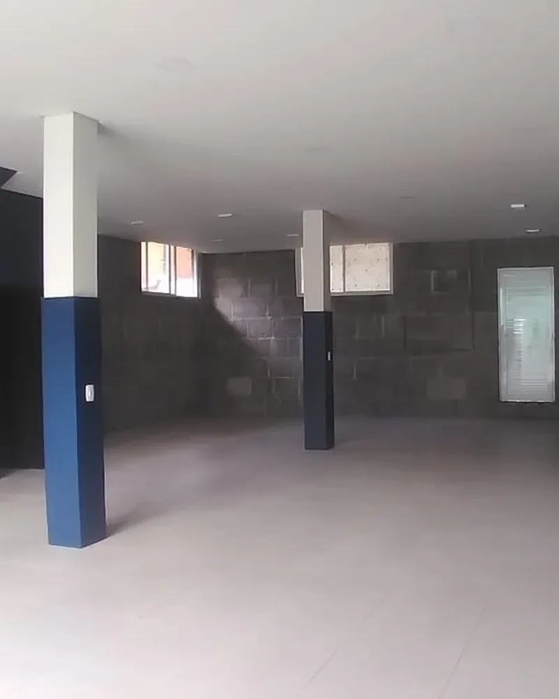 Sala Comercial de 150m2