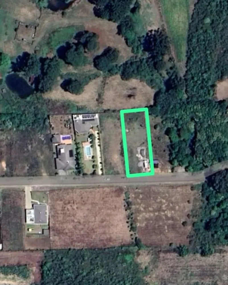 Terreno de 400m2 no Condomínio Recanto da Cascata