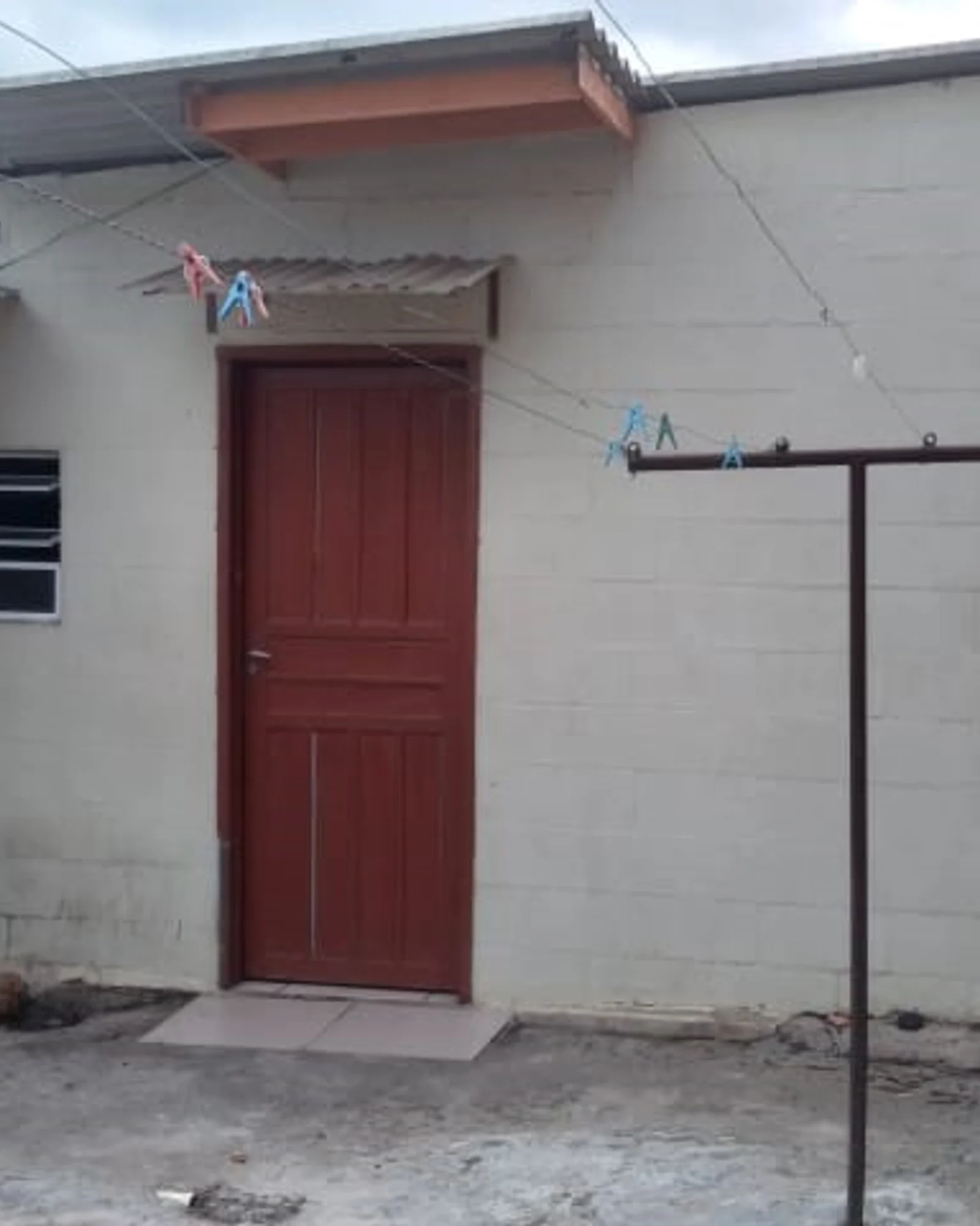 Casa com Quatro Moradias em São Gotardo