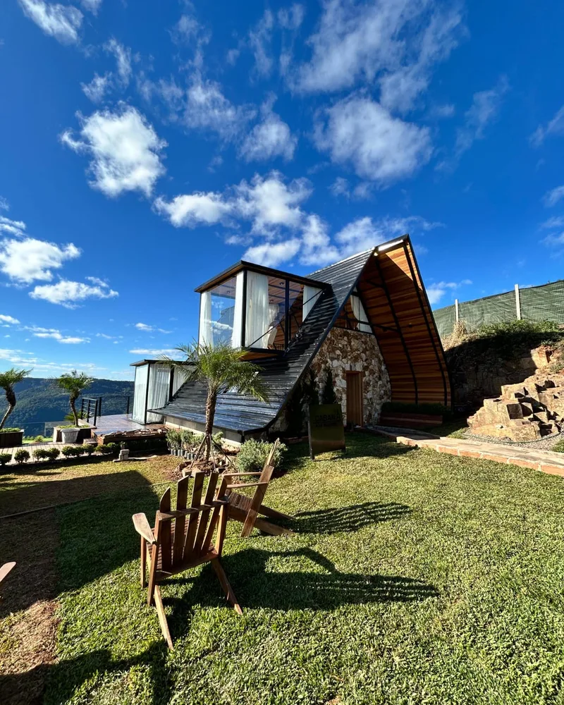 Cabana Nuvens Em Alto Feliz