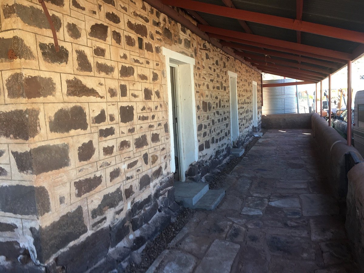 Barrow Creek Telegraph Station
