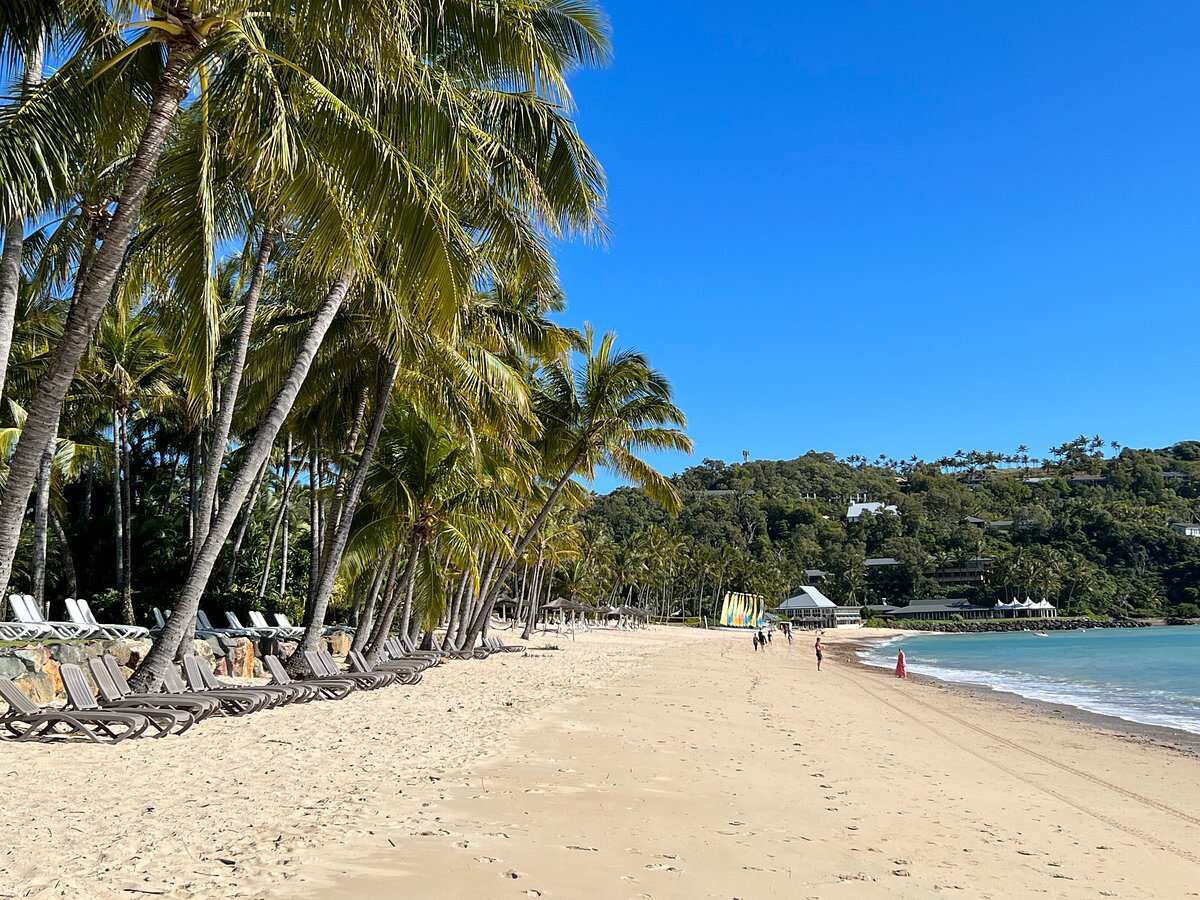 Catseye Beach
