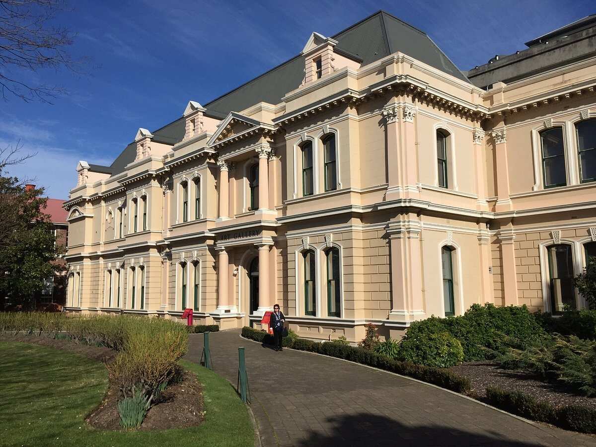 Queen Victoria Museum & Art Gallery