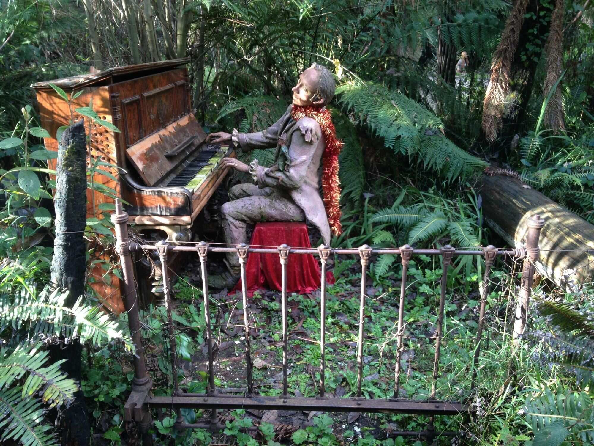 Brunos Art and Sculpture Garden