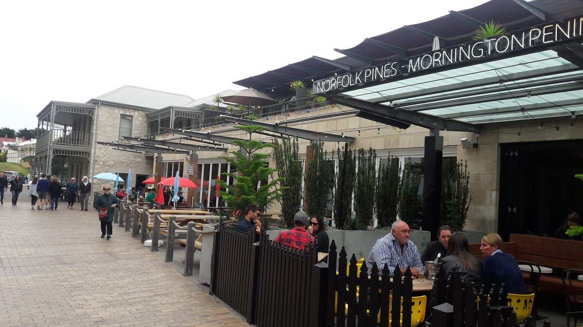 Main Street Mornington