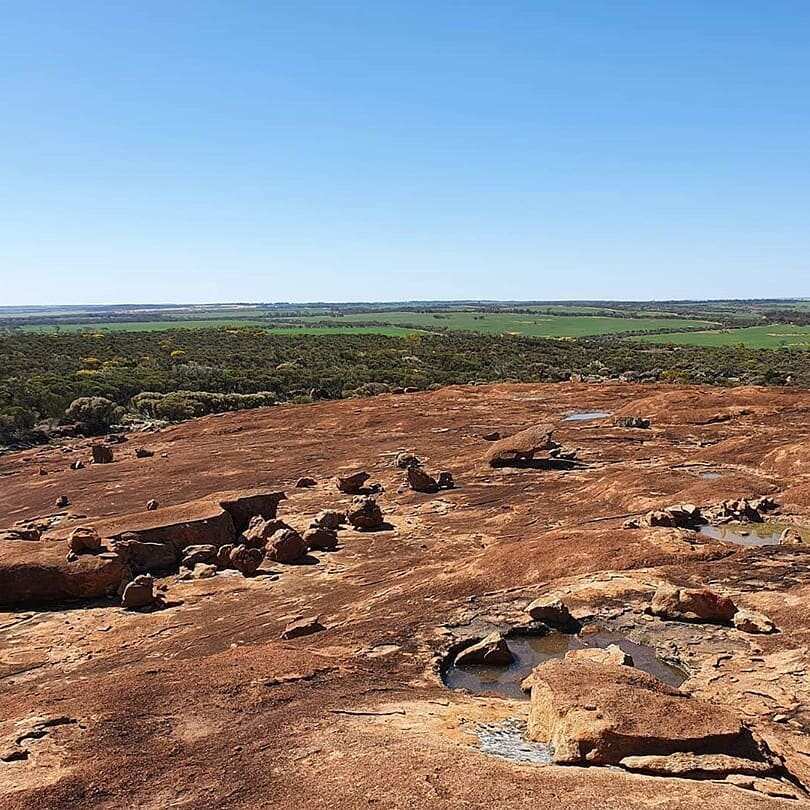 Yarragin Rock