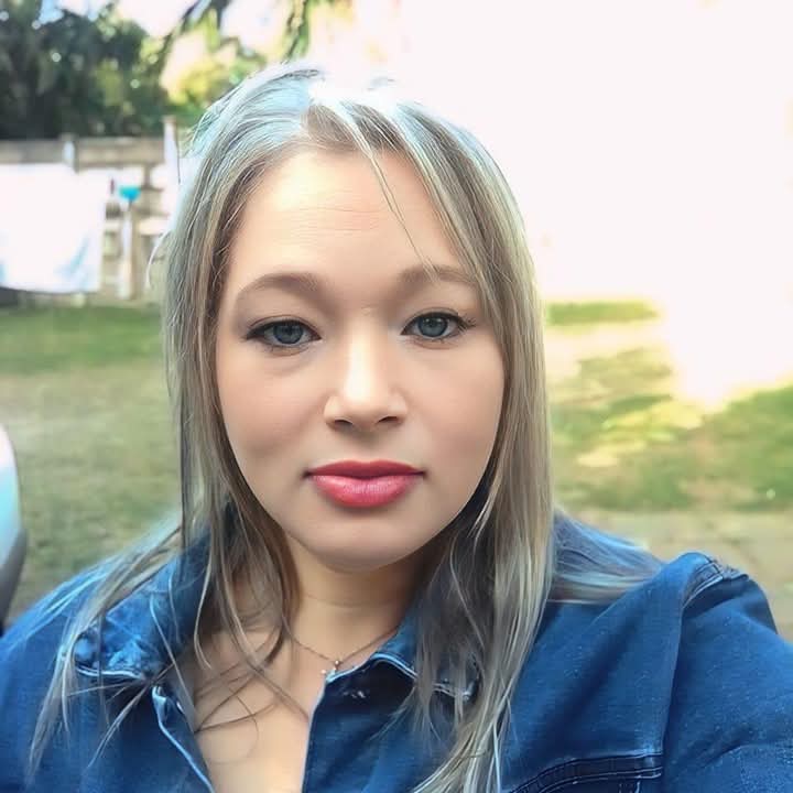 Stephanie Louise Wolmarans 