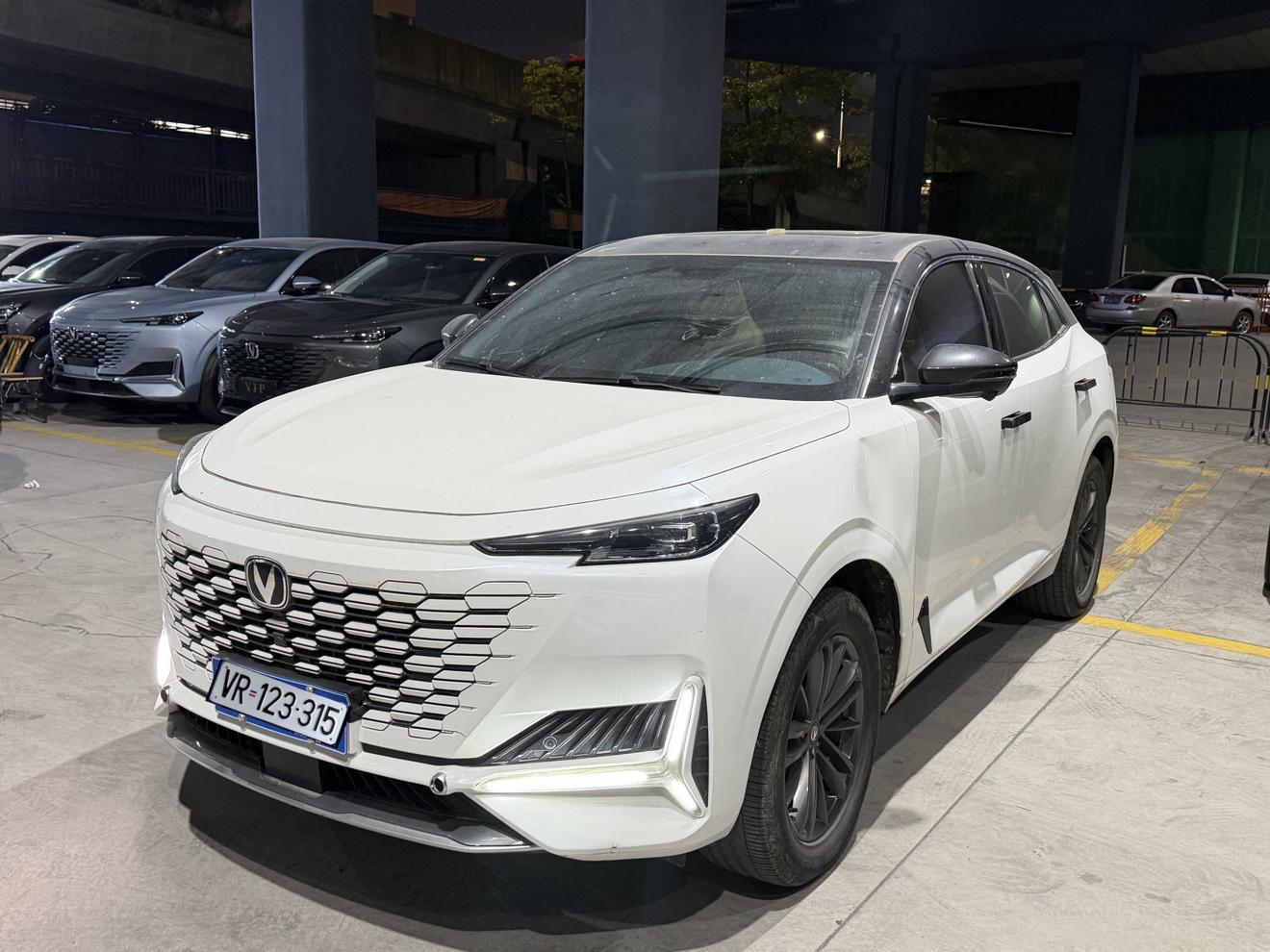  Changan UNI-K 2024 2.0T Yue Shang Edition